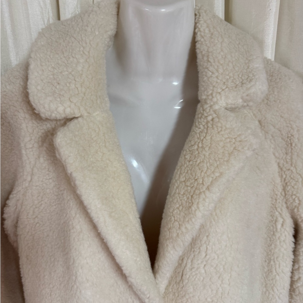 Sezane - Picture 3 of 13